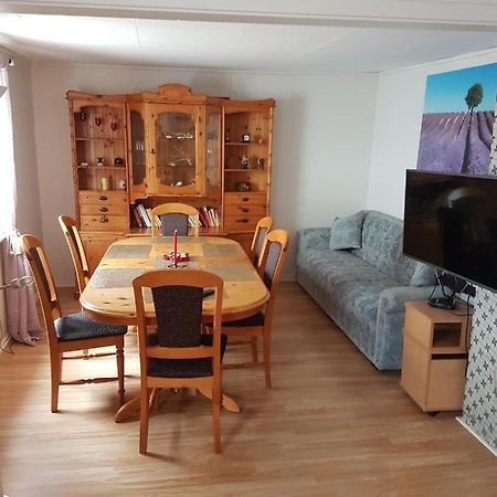 Hus Retro Apartment Gryllefjord Ngoại thất bức ảnh