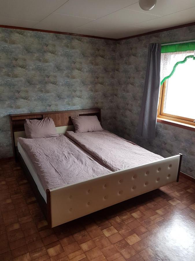 Hus Retro Apartment Gryllefjord Ngoại thất bức ảnh